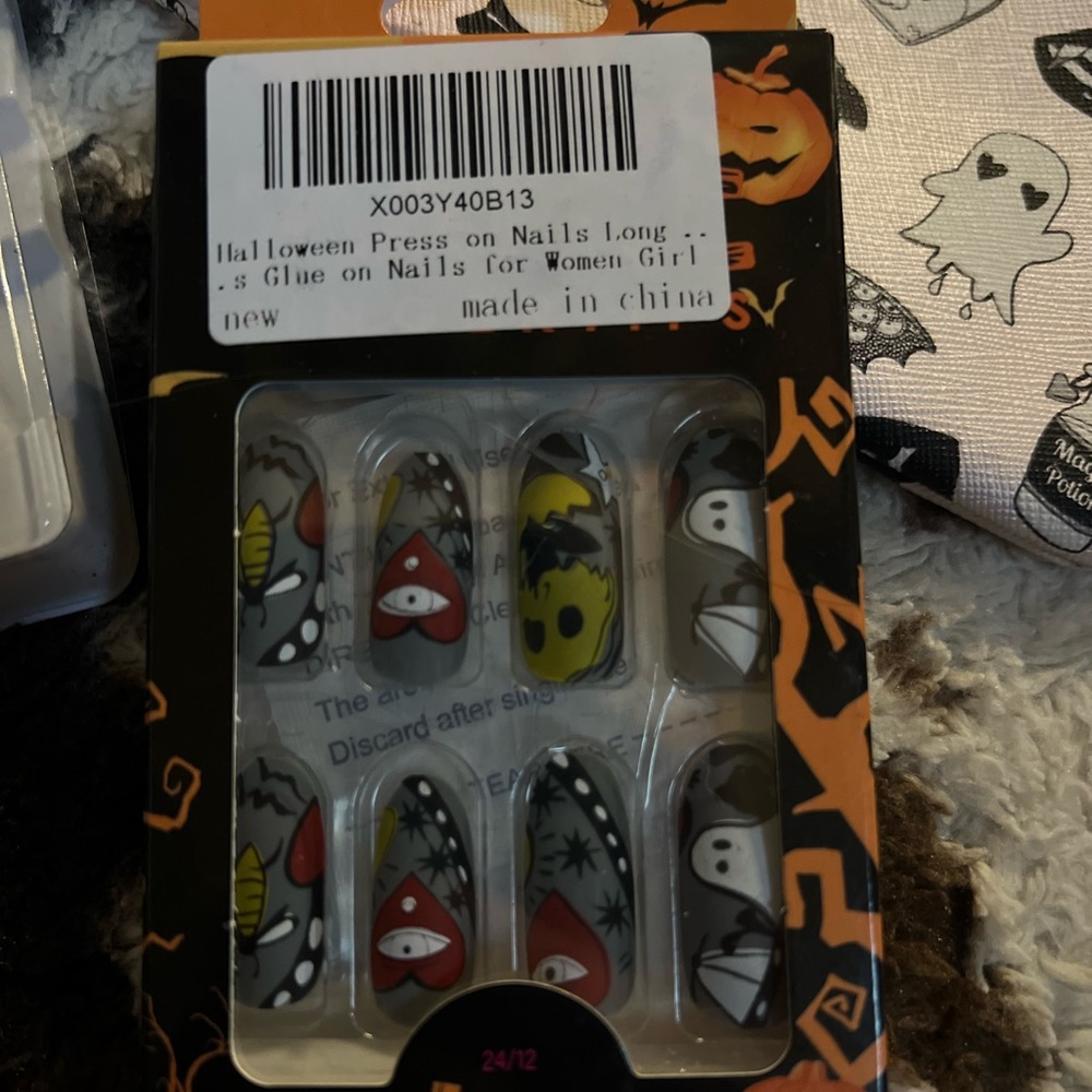 Halloween set!! - Picture 2 of 6